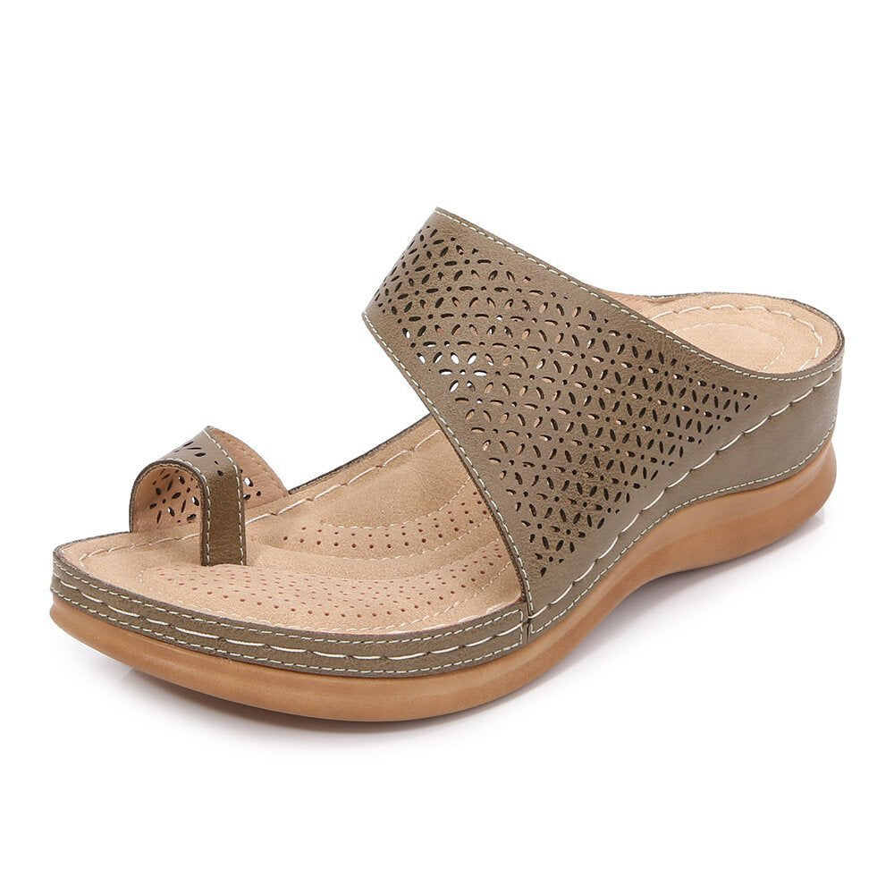 Bohemian Hollow Wedge Platform Flip Flops Sandals